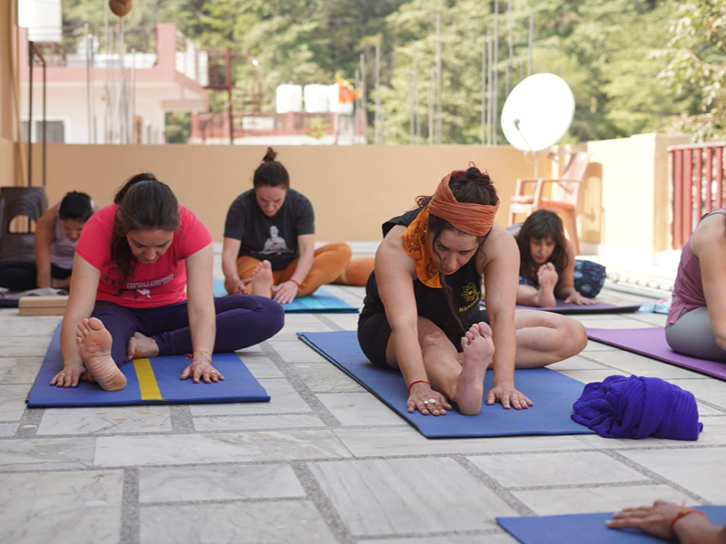 Welcome to Savasana Yoga School