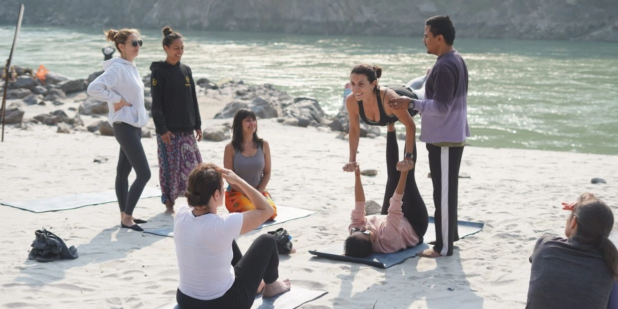 100 Hour Yoga Teacher Training in Rishikesh