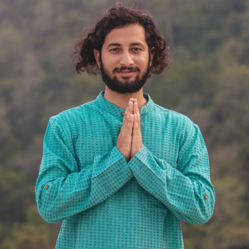 Yogi Abhishek Ji — Ashtanga Vinyasa, Iyengar & Acro